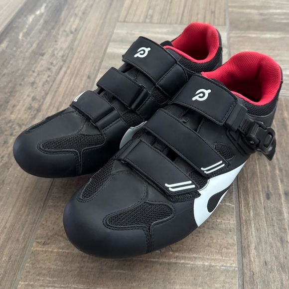 Peloton Original Cycling Shoes size 44 (10.5) main image 4